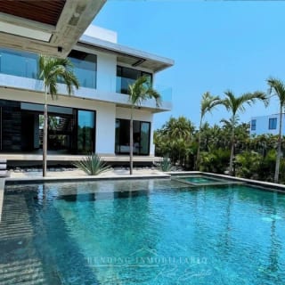 Casa en venta frente al canal en Juan Gaviota, Marina del Sur amueblada — Casa vacacional en Venta en Juan Gaviota Marina del Sur, Puerto San José, Escuintla — miniatura 4 de 15
