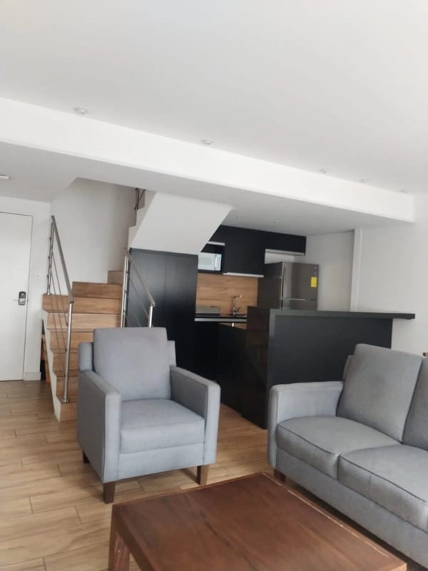 Apartamento Amueblado en Alquiler o Venta | Edificio QUO | Zona 4 | 2 niveles · 3 ha — Apartamento en Alquiler en QUO, Zona 4, Guatemala, Ciudad — foto 7 de 10