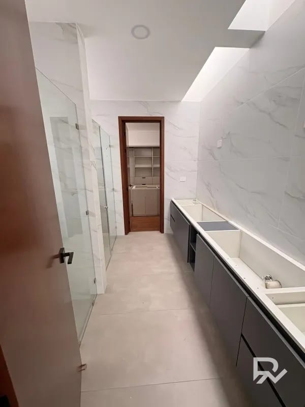 Venta de casa en Sauces del Pulte zona 16 — Casa en Venta en Zona 16, Guatemala, Ciudad — foto 4 de 13