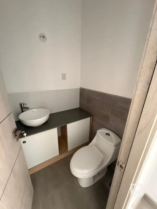 Alquilo lindo apartamento dentro de Colonia La Floresta zona 7, para estrenar — Apartamento en Alquiler en Zona 7, Guatemala, Ciudad — foto 13 de 14