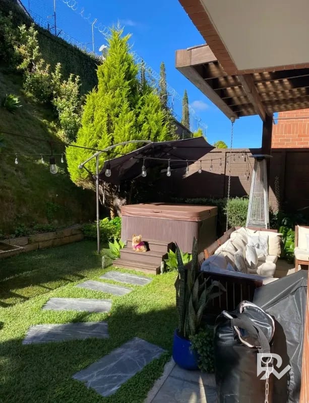 Venta de Casa en Residencias Concepción – Condominio Camelias — Casa en Venta en Carretera a El Salvador, Guatemala, Ciudad — foto 1 de 11
