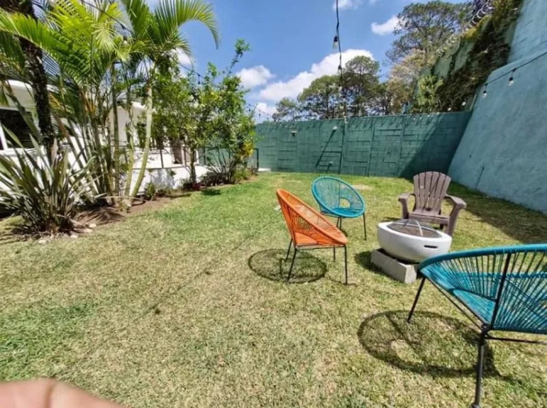 Casa en venta y renta Kanajuyú zona 16 — Casa en Venta en Kanajuyú, Zona 16, Guatemala, Ciudad — foto 3 de 10