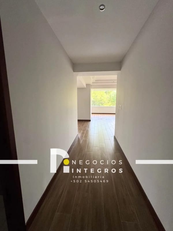 Vendo Apartamento Remodelado, Impuestos Incluidos, Milenia Oakland Z.10 — Apartamento en Venta en Milenia, Zona 10, Guatemala, Ciudad — foto 16 de 17