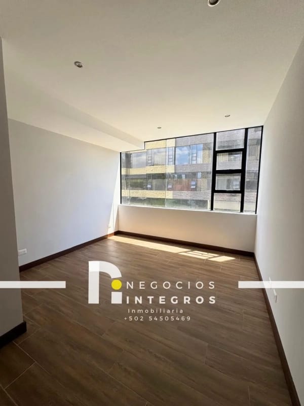 Vendo Apartamento Remodelado, Impuestos Incluidos, Milenia Oakland Z.10 — Apartamento en Venta en Milenia, Zona 10, Guatemala, Ciudad — foto 12 de 17