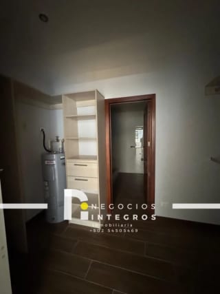 Vendo Apartamento Remodelado, Impuestos Incluidos, Milenia Oakland Z.10 — Apartamento en Venta en Milenia, Zona 10, Guatemala, Ciudad — miniatura 9 de 17