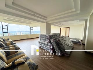 Vendo Apartamento Remodelado, Impuestos Incluidos, Milenia Oakland Z.10 — Apartamento en Venta en Milenia, Zona 10, Guatemala, Ciudad — miniatura 1 de 17