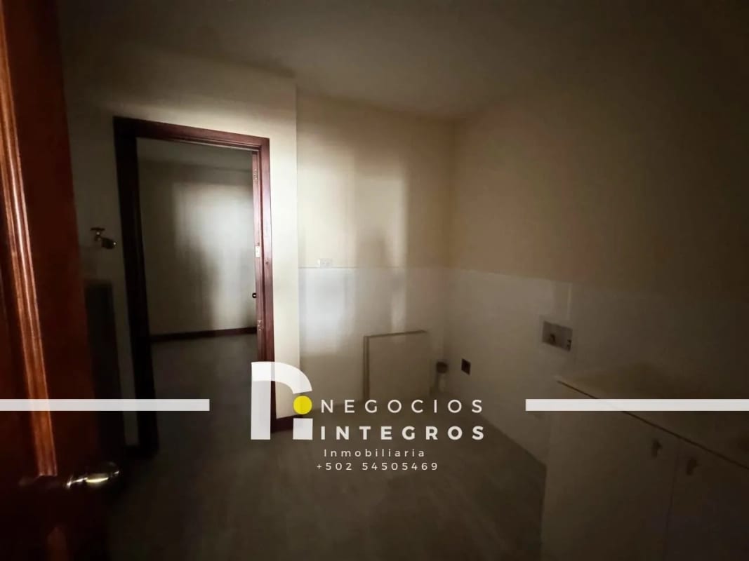 Vendo Apartamento Remodelado, Impuestos Incluidos, Milenia Oakland Z.10 — Apartamento en Venta en Milenia, Zona 10, Guatemala, Ciudad — foto 9 de 17