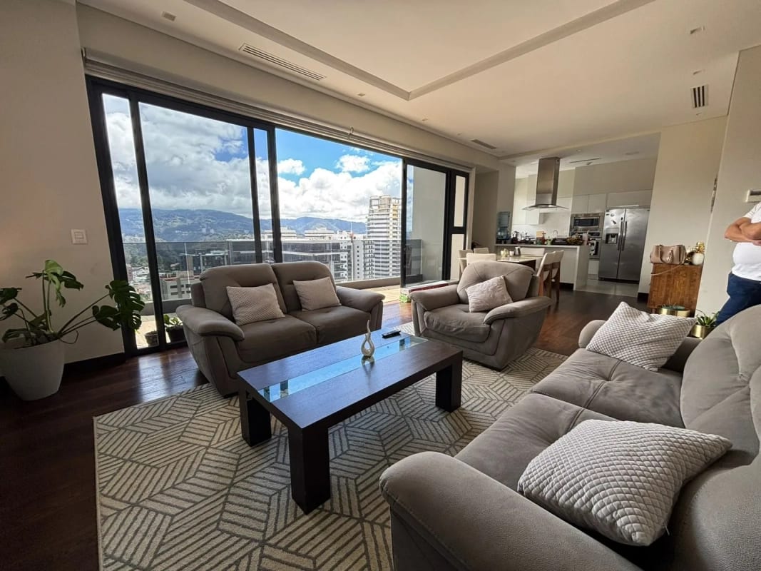 Apartamento de Lujo en Venta en Zona 14 — Apartamento en Venta en Zona 14, Guatemala, Ciudad — foto 4 de 7