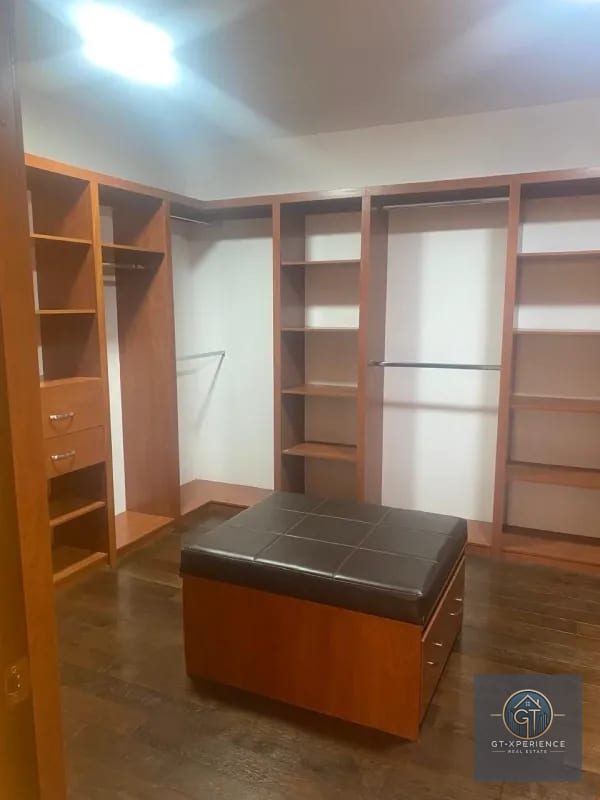 Espectacular apartamento en zona 14, nivel completo — Apartamento en Venta en Zona 14, Guatemala, Ciudad — foto 3 de 14