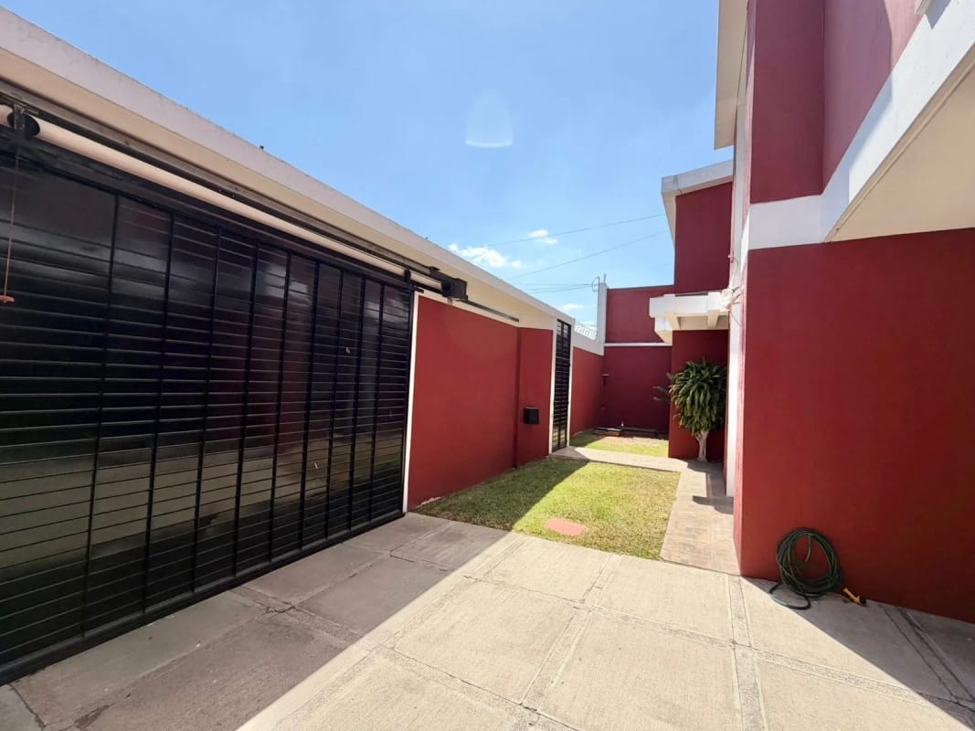 Casa en venta, Colonia Villa Sol, zona 12 — Casa en Venta en Zona 12, Guatemala, Ciudad — foto 3 de 15