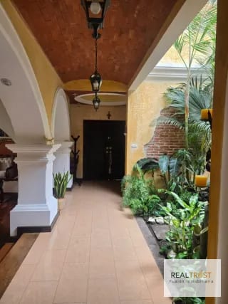 Amplia casa en venta Km 18.5 carretera el salvador — Casa en Venta en km 16-20, Carretera a El Salvador, Guatemala, Ciudad — miniatura 3 de 13