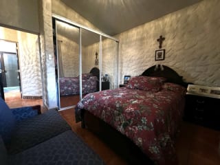 Venta amplia casa estilo Mediterráneo en San Cristóbal, Zona 8 Mixco — Casa en Venta en Zona 8 Mixco, Guatemala, Ciudad — miniatura 8 de 15