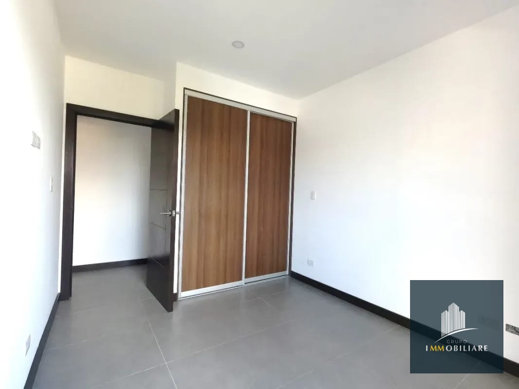 Apartamento en Venta zona 15 Vista Hermosa 2 — Apartamento en Venta en Arles, Zona 15, Guatemala, Ciudad — foto 5 de 17