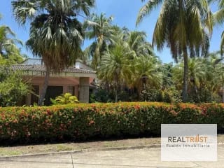 Casa en la playa, puerto de san José dentro de condominio — Casa vacacional en Venta en Puerto San José, Escuintla — miniatura 2 de 17