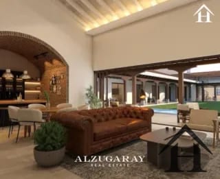 casa espectacular con piscina / Casco Central Antigua — Casa en Venta en Antigua, Sacatepéquez — miniatura 1 de 4