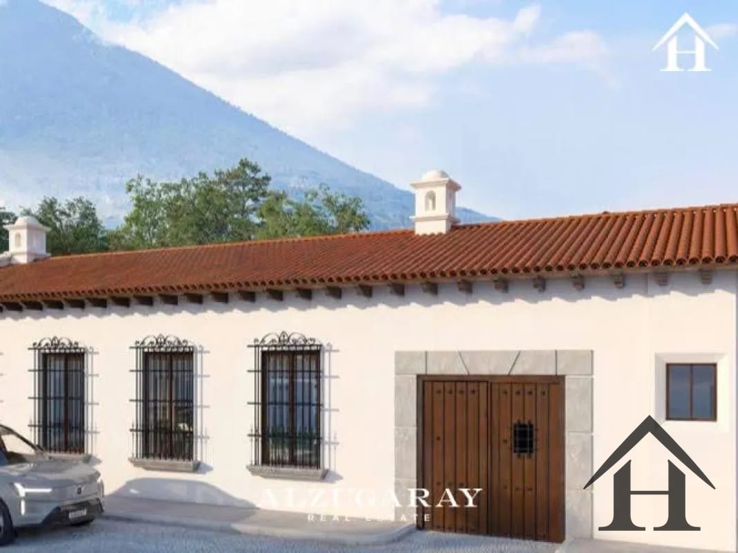 casa espectacular con piscina / Casco Central Antigua — Casa en Venta en Antigua, Sacatepéquez — foto 2 de 4