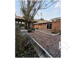 Oportunidad única para desarrollo en Zona 12 – Sector La Colina 21 X 41.60 (BODEGA) — Casa en Venta en Zona 12, Guatemala, Ciudad — miniatura 1 de 8