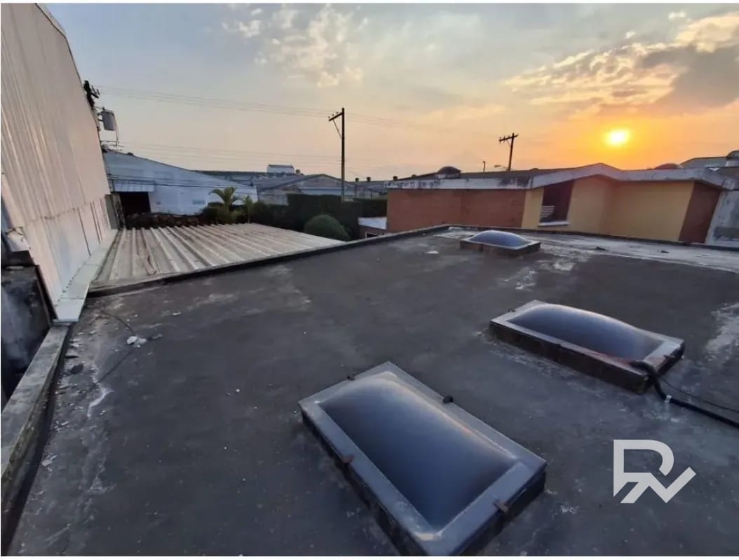 Oportunidad única para desarrollo en Zona 12 – Sector La Colina 21 X 41.60 (BODEGA) — Casa en Venta en Zona 12, Guatemala, Ciudad — foto 4 de 8
