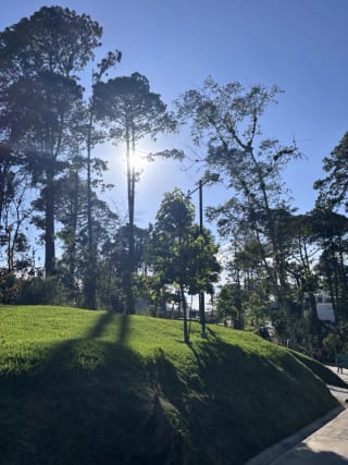 Venta de preciosa casa en Legado del Bosque con doble acceso por santa Rosalía y zona 16 — Casa en Venta en Bellas Luces, Santa Catarina Pinula, Guatemala, Ciudad — miniatura 2 de 4