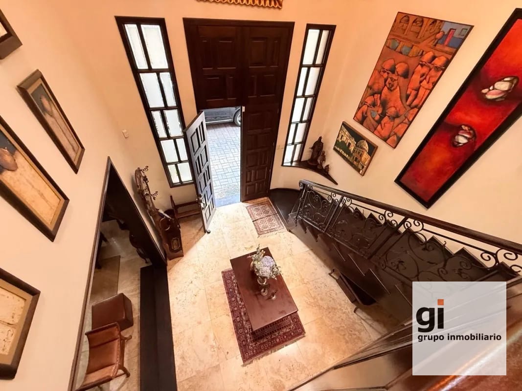 Preciosa casa en venta en condominio exclusivo CAES — Casa en Venta en Carretera a El Salvador, Guatemala, Ciudad — foto 2 de 17