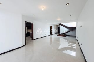 Casa en San Cristóbal, Zona 8 de Mixco — Casa en Venta en Zona 8 Mixco, Guatemala, Ciudad — miniatura 1 de 8