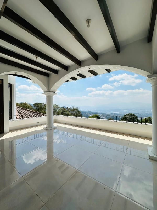 Casa en venta Montebello 2 — Casa en Venta en Montebello II, Carretera a El Salvador, Guatemala, Ciudad — foto 5 de 7
