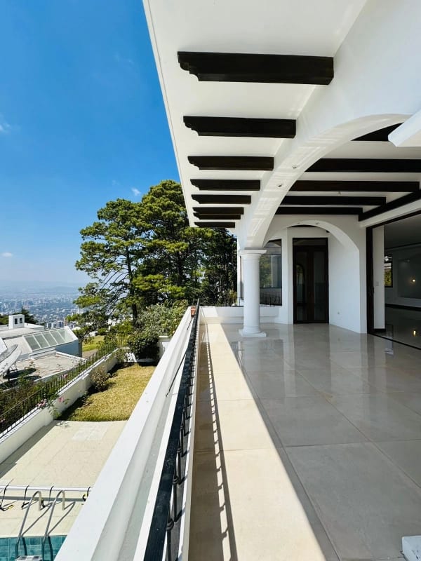 Casa en venta Montebello 2 — Casa en Venta en Montebello II, Carretera a El Salvador, Guatemala, Ciudad — foto 2 de 7