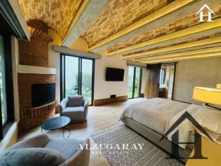 casa espectacular en Antigua Guatemala — Casa en Venta en Antigua, Sacatepéquez — miniatura 5 de 13
