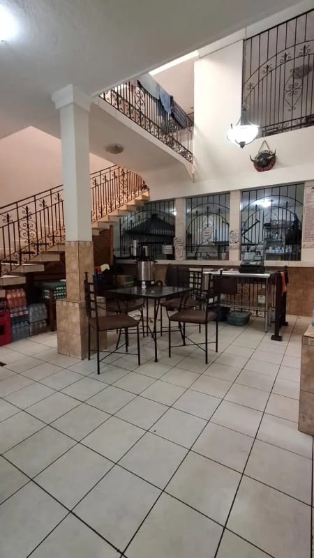 VENTA DE PROPIEDAD + NEGOCIO EN FUNCIONAMIENTO Café / Restaurante – Zona 1 (Sector Gerona, frente al Ministerio Público) — Casa en Venta en Zona 1, Guatemala, Ciudad — foto 6 de 8