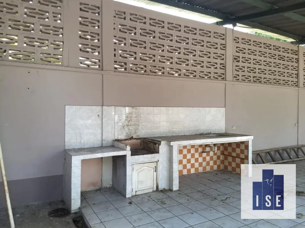 Casa para remodelar Retalhuleu cuatro caminos — Casa en Venta en Retalhuleu, Retalhuleu — foto 5 de 9