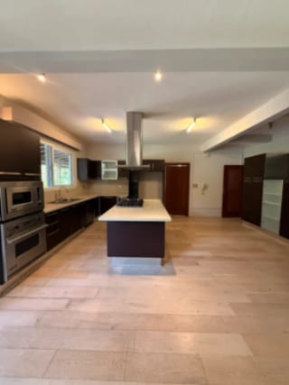 Casa en venta | 5 habitaciones | 5 parqueos | piscina | pérgola | Colinas de Castel CAES — Casa en Venta en Fraijanes, Carretera a El Salvador, Guatemala, Ciudad — miniatura 15 de 17