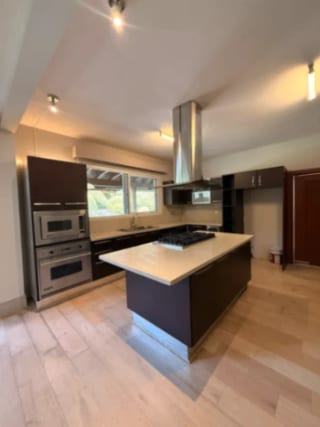 Casa en venta | 5 habitaciones | 5 parqueos | piscina | pérgola | Colinas de Castel CAES — Casa en Venta en Fraijanes, Carretera a El Salvador, Guatemala, Ciudad — miniatura 14 de 17