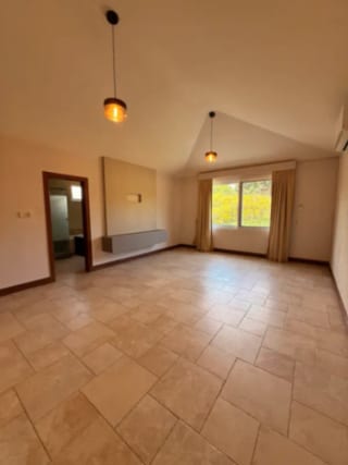 Casa en venta | 5 habitaciones | 5 parqueos | piscina | pérgola | Colinas de Castel CAES — Casa en Venta en Fraijanes, Carretera a El Salvador, Guatemala, Ciudad — miniatura 7 de 17