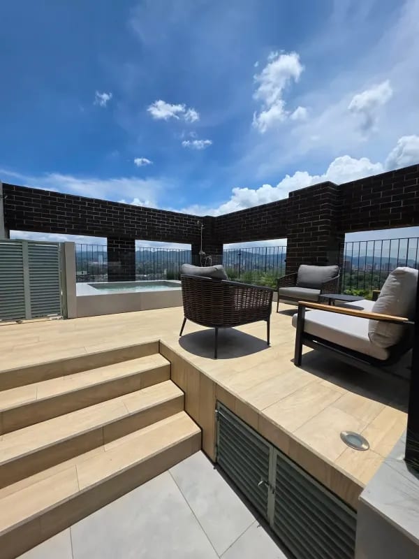 Amplio e iluminado apartamento en venta zona 10 — Apartamento en Venta en Meraki Z10, Zona 10, Guatemala, Ciudad — foto 4 de 8