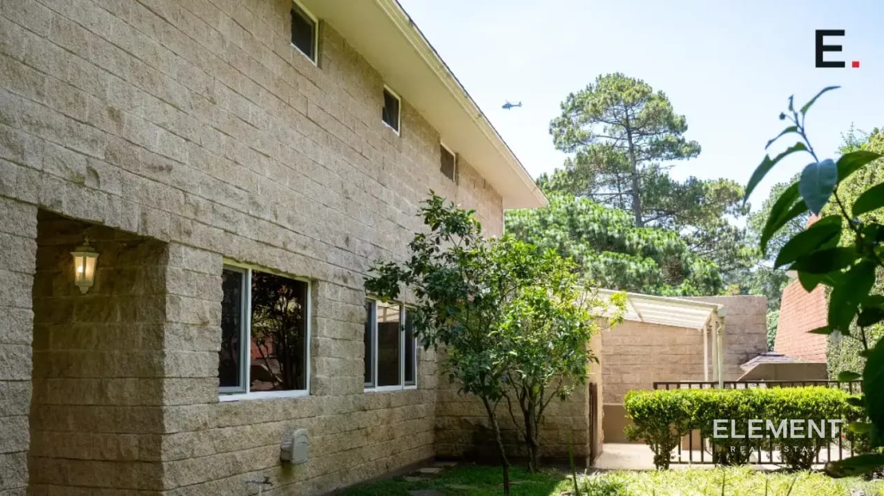 Casa en venta y renta - Bosques de las Luces — Casa en Venta en Bosques de Las Luces, Carretera a El Salvador, Guatemala, Ciudad — foto 3 de 12