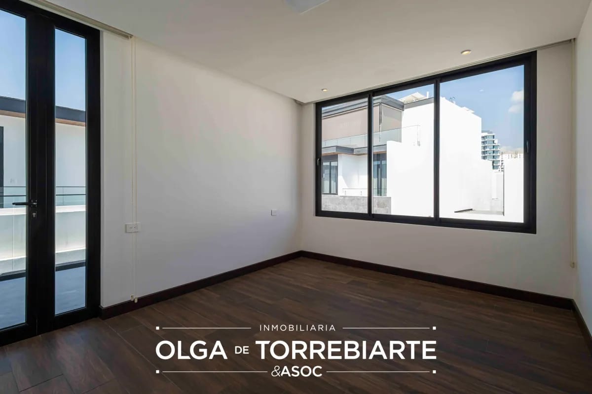 Casa para estrenar Condominio Molié, Zona 10 — Casa en Alquiler en Zona 10, Guatemala, Ciudad — foto 3 de 16